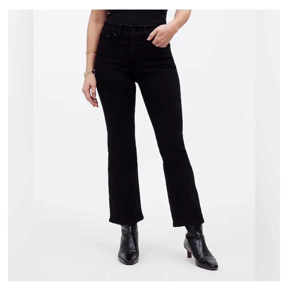 Madewell Mid-Rise Kick Out Jeans Black Stretch Denim Sz 27 Crop‎ Flare